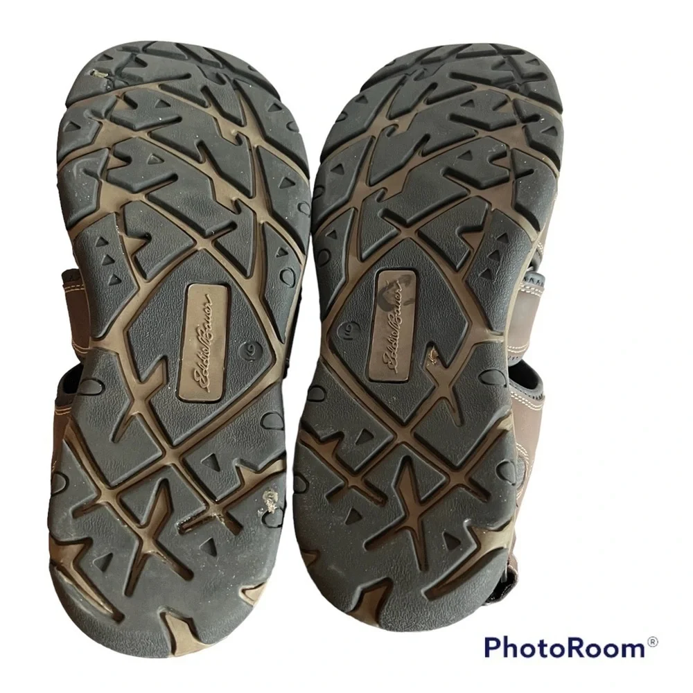 Eddie Bauer Water Sandals Size 9 M